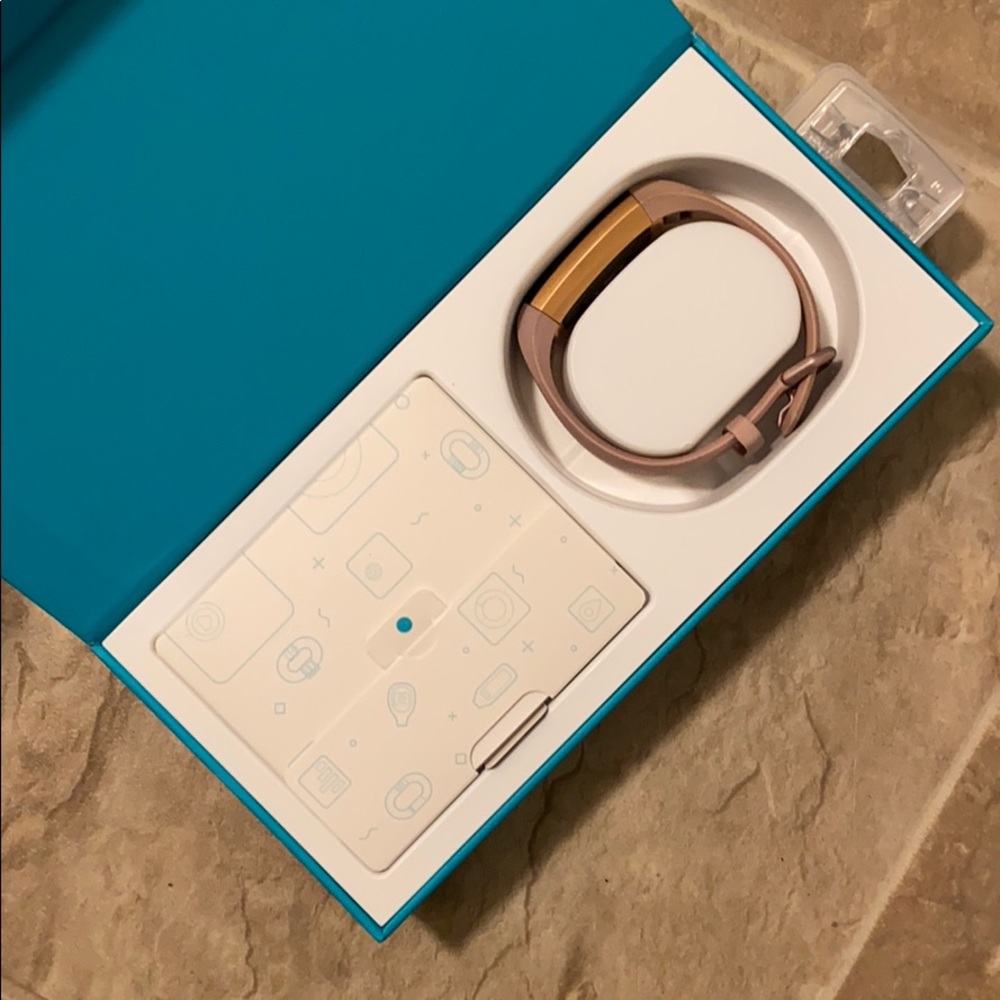 Fitbit Alta rose gold